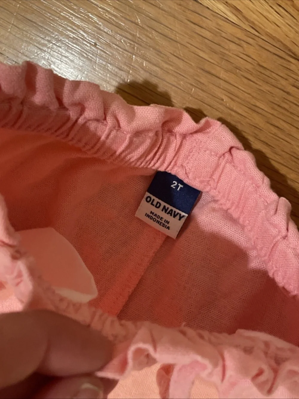 Old Navy smoke free